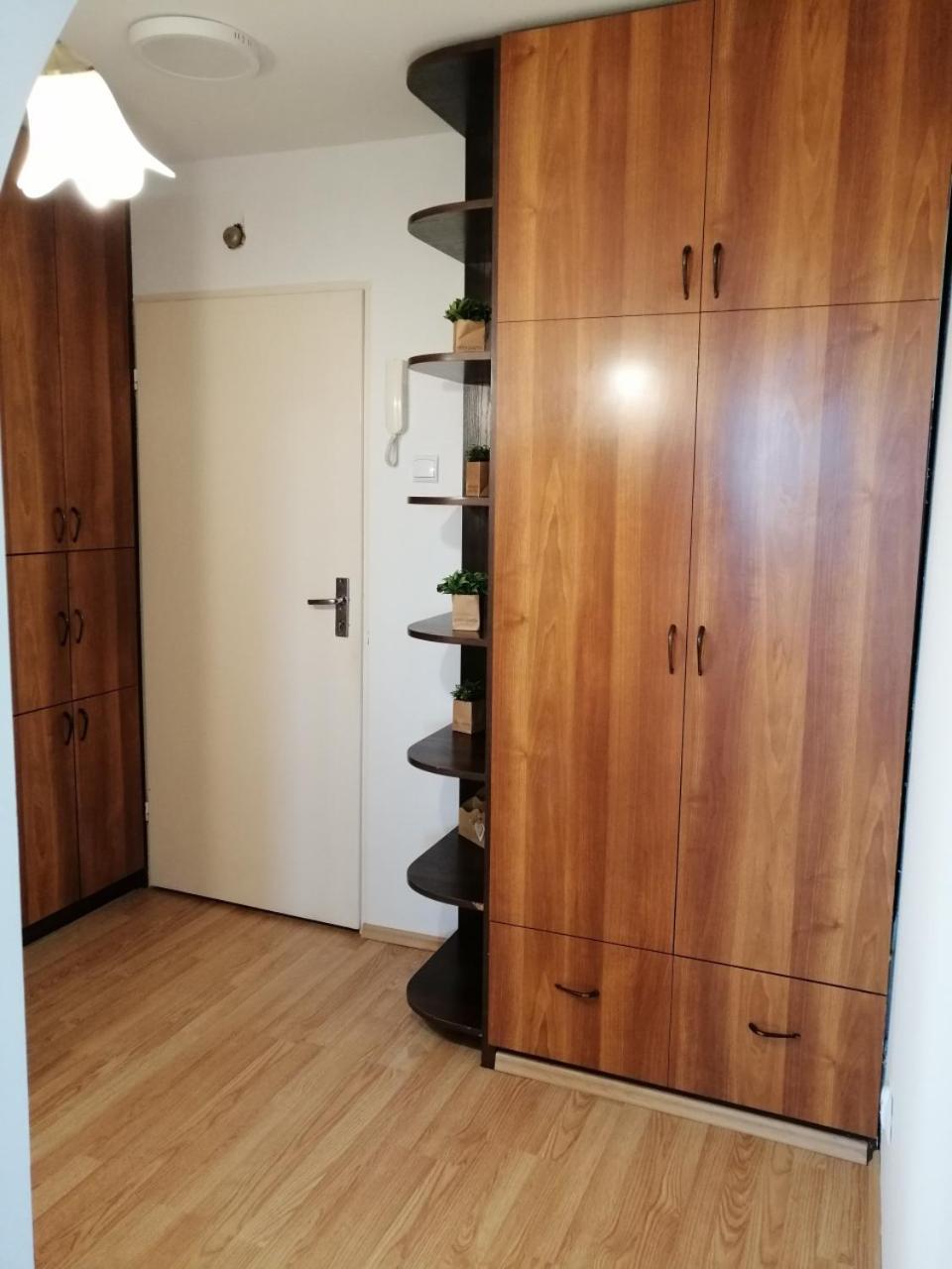 Wygodny I Funkcjonalny Appartement Gdynia Buitenkant foto